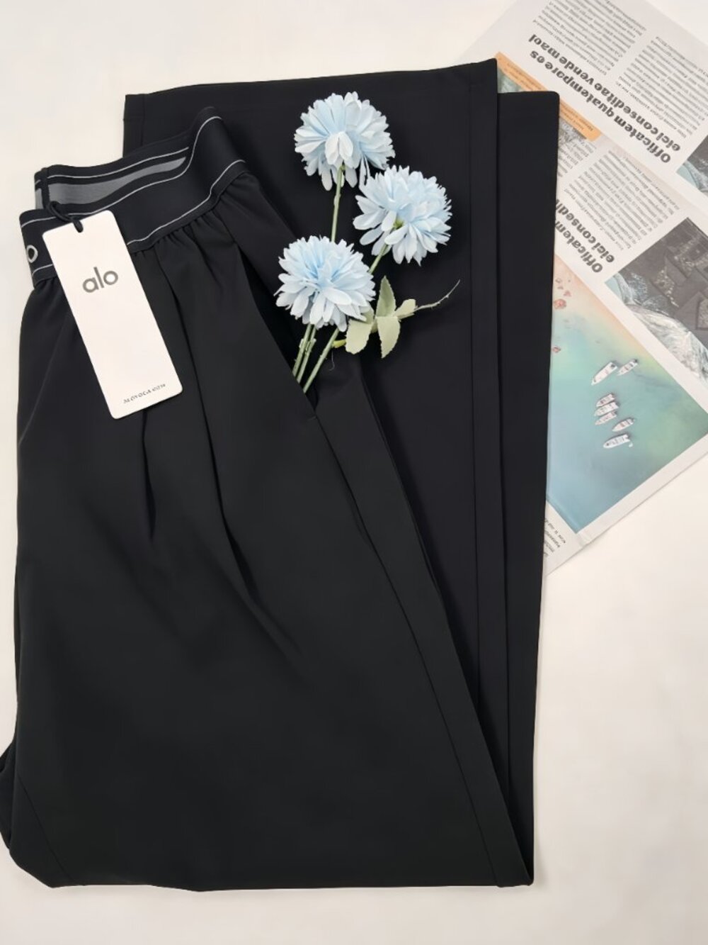 NWT Alo Yoga Suit Up Trouser Black Regular 30" Wide Leg Pants Athleisure Chic🛫 - Picture 2 of 10